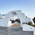 Oia Suites Hotel Oia (Santorini)