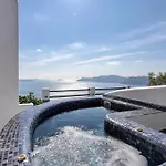Oia Suites Hotel Oia (Santorini)