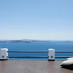 Oia Suites 3*