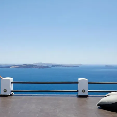 Oia Suites 3*