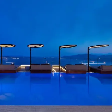 Hotel Oia Suites 3*