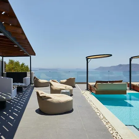 Oia Suites 3*