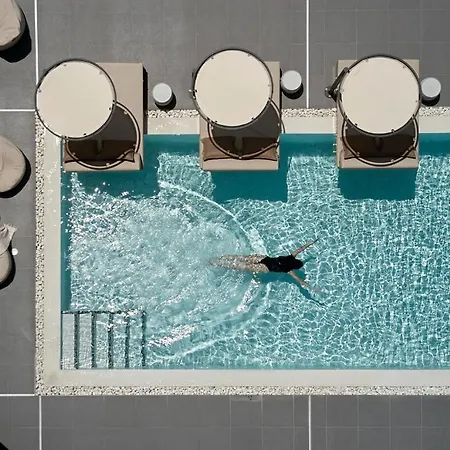 Oia Suites Hotel 3*