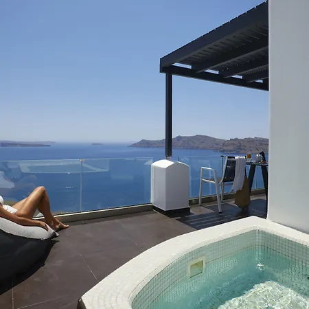 Oia Suites 3* Oia