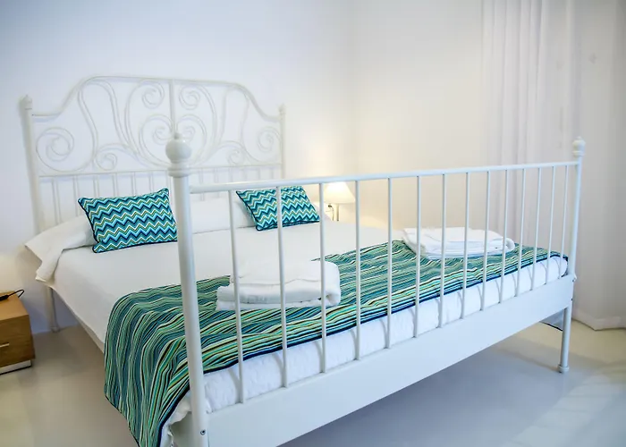 Otel Oia Suites