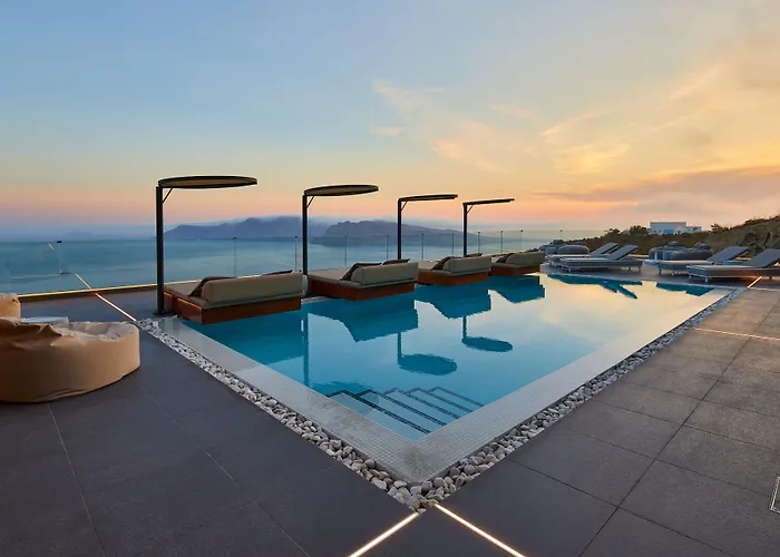 Otel Oia Suites