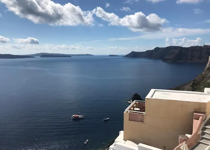 Otel Oia Suites