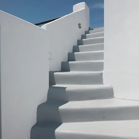 Oia Suites Szálloda Ía