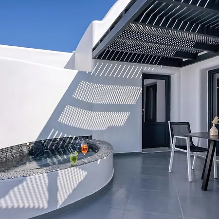 Oia Suites אויה
