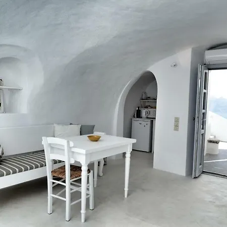 Oia Suites Oia