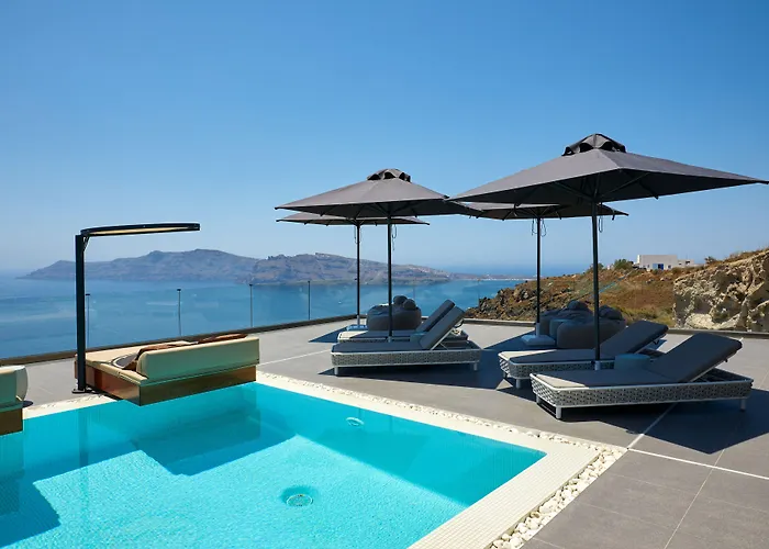 Hotel Oia Suites 3*