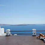 Oia Suites 3* Oia